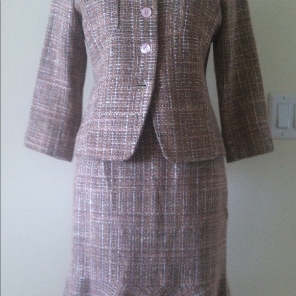 Skirt - Picture 2 of 4